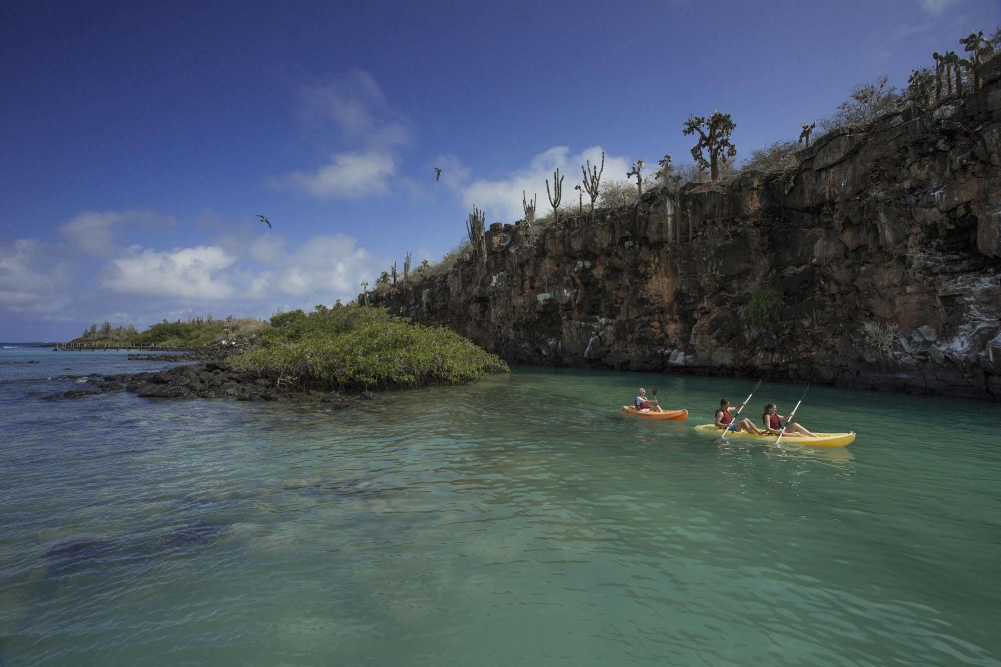 Finch Bay Galapagos Hotel ปูแอร์โตอาโยรา ภายนอก รูปภาพ