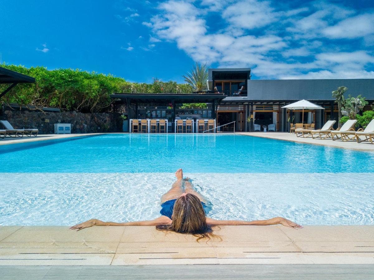 Finch Bay Galapagos Hotel ปูแอร์โตอาโยรา ภายนอก รูปภาพ