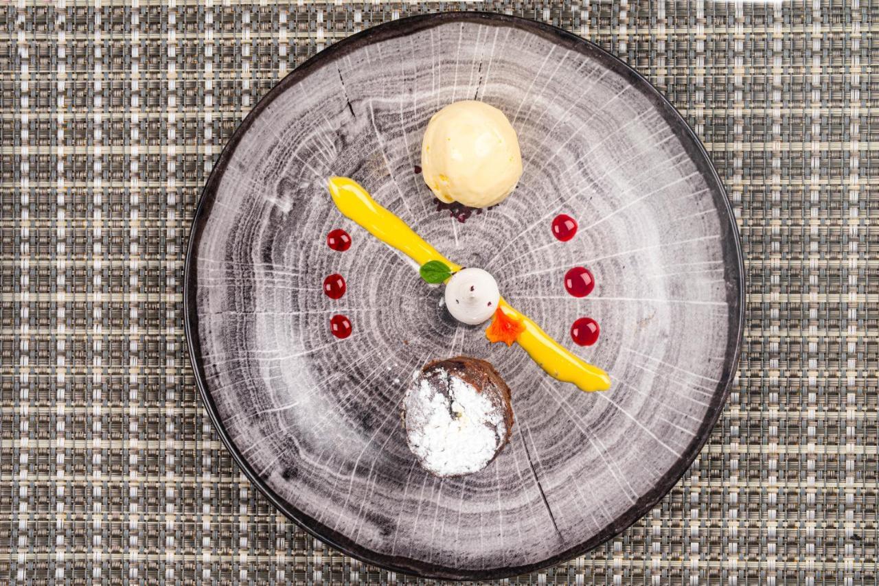 Finch Bay Galapagos Hotel ปูแอร์โตอาโยรา ภายนอก รูปภาพ