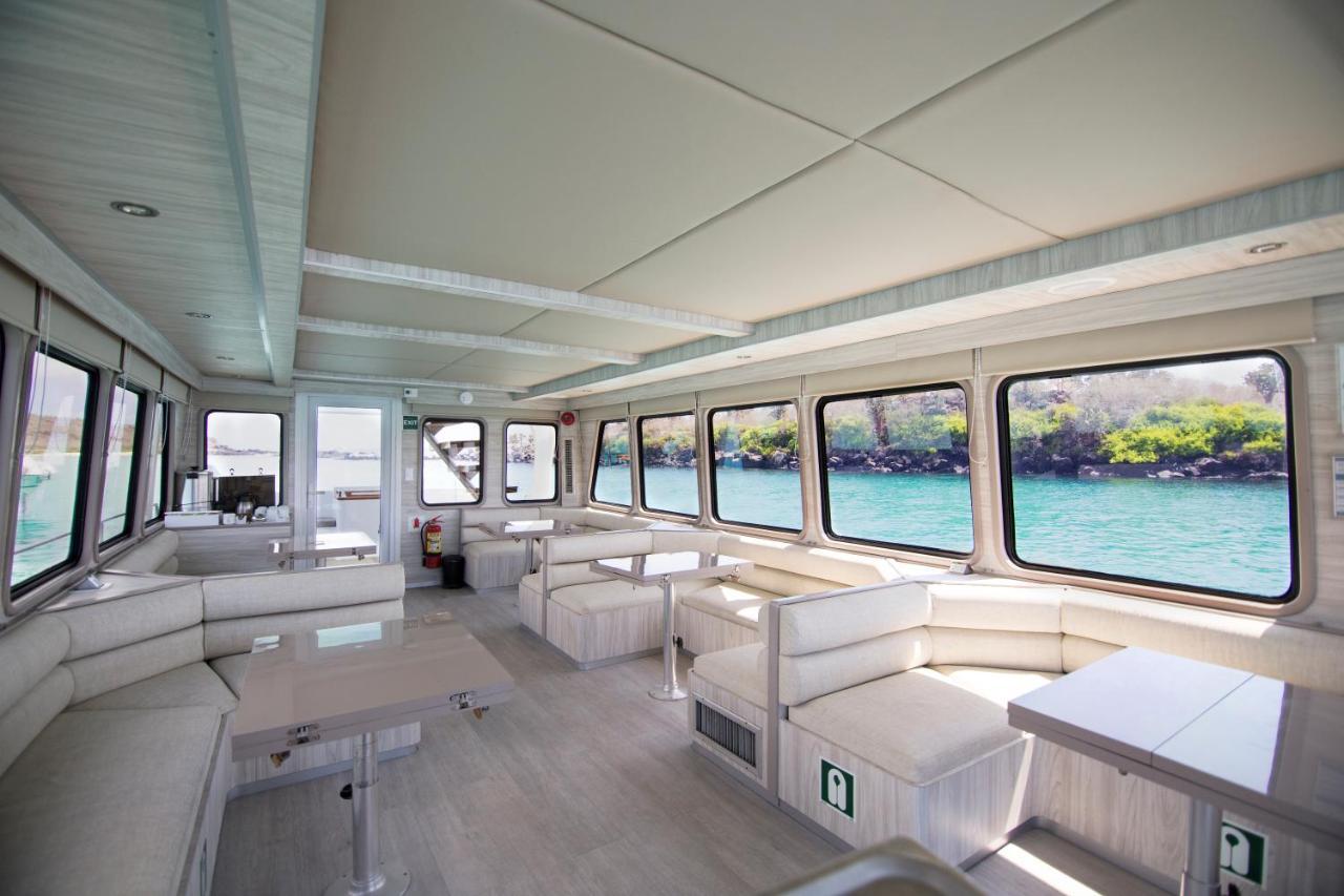 Finch Bay Galapagos Hotel ปูแอร์โตอาโยรา ภายนอก รูปภาพ